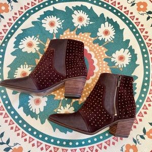 Lucky Brand Brown Leather Ankle Boots w/ Studs